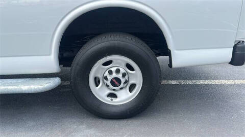 2023 GMC Savana 2500