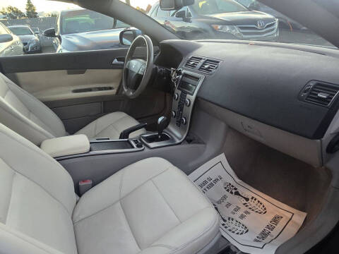 2009 Volvo C70 T5