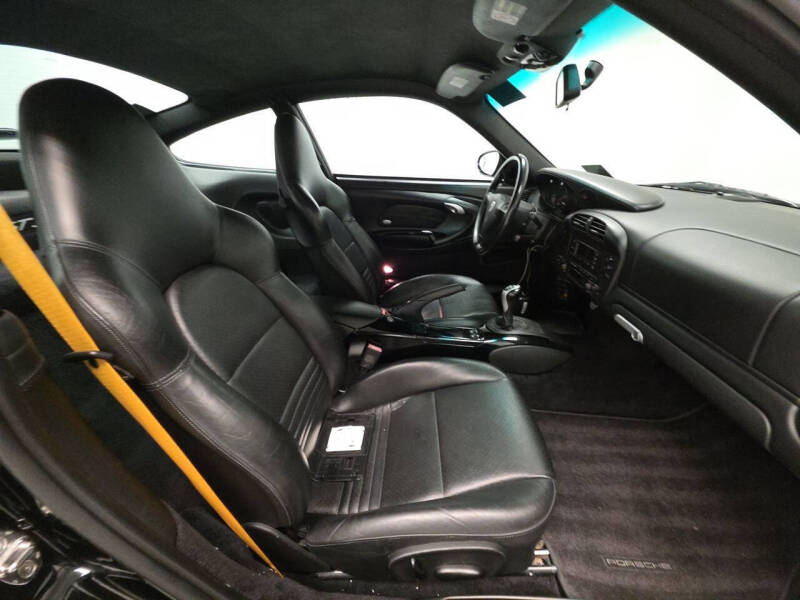 2004 Porsche 911 GT3