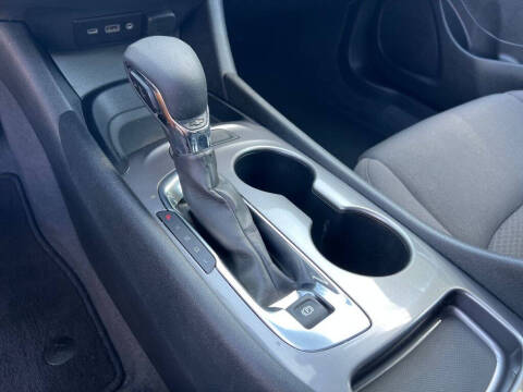 2023 Chevrolet Malibu LS