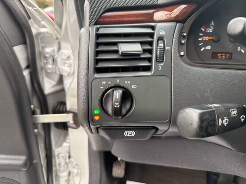 2000 Mercedes-Benz E-Class E 320 4MATIC