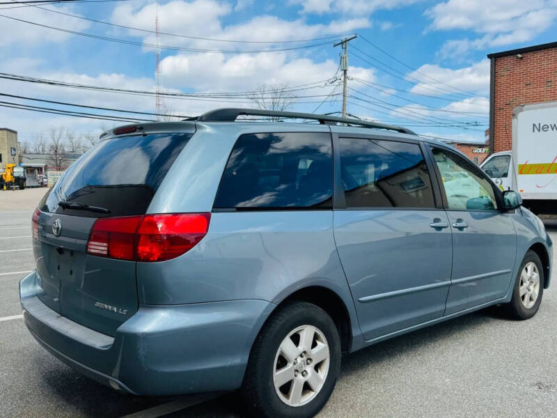 2005 Toyota Sienna