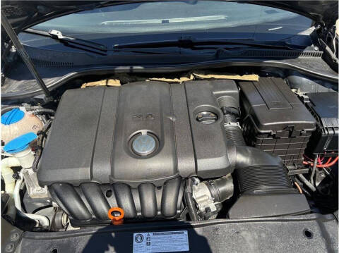 2010 Volkswagen Jetta SportWagen SE PZEV