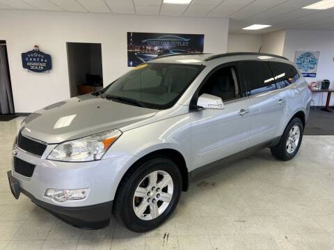 2012 Chevrolet Traverse for sale at Used Car Outlet in Bloomington IL