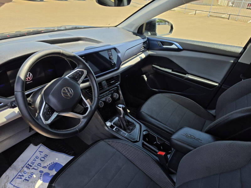 2023 Volkswagen Taos SE