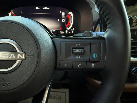 2023 Nissan Pathfinder Platinum