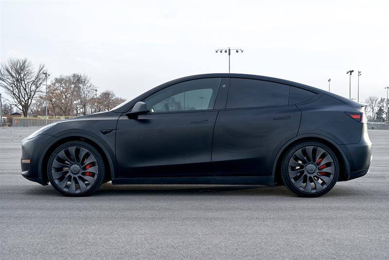 2024 Tesla Model Y Performance