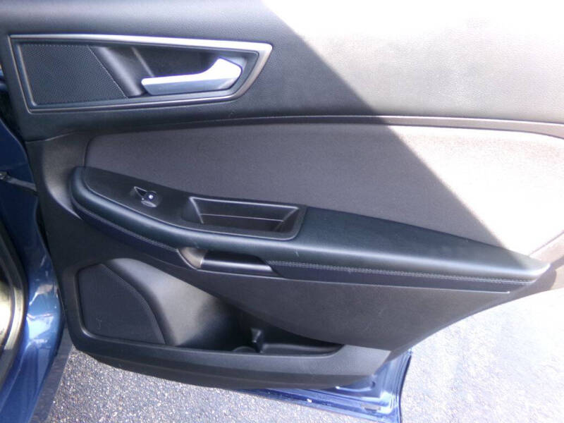 2018 Ford Edge SE