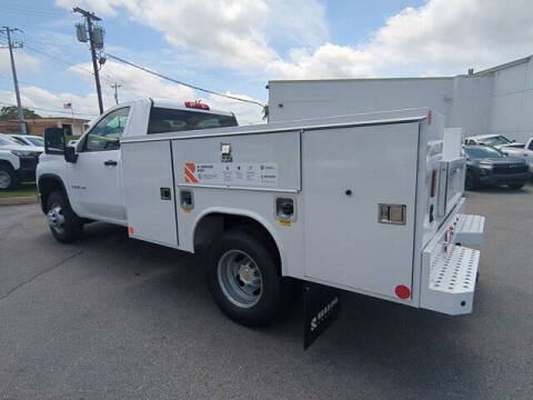 2025 Chevrolet Silverado 3500HD CC