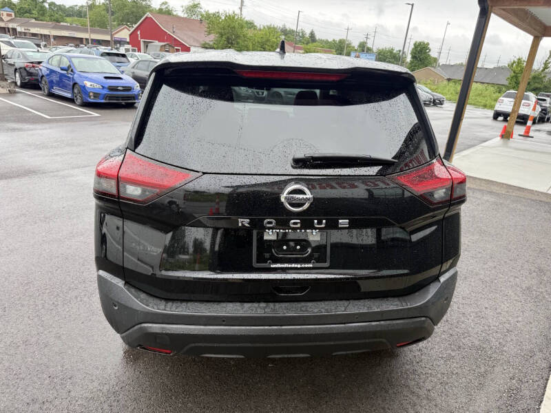 2021 Nissan Rogue S