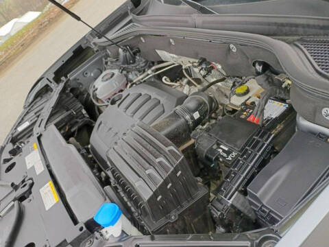 2025 Volkswagen Atlas Cross Sport SE 4Motion