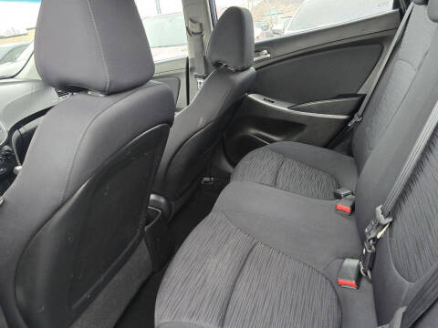 2017 Hyundai Accent SE