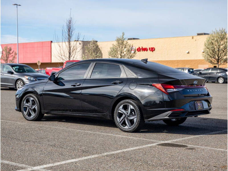2023 Hyundai Elantra