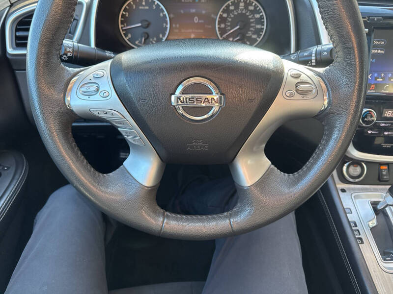 2017 Nissan Murano SV
