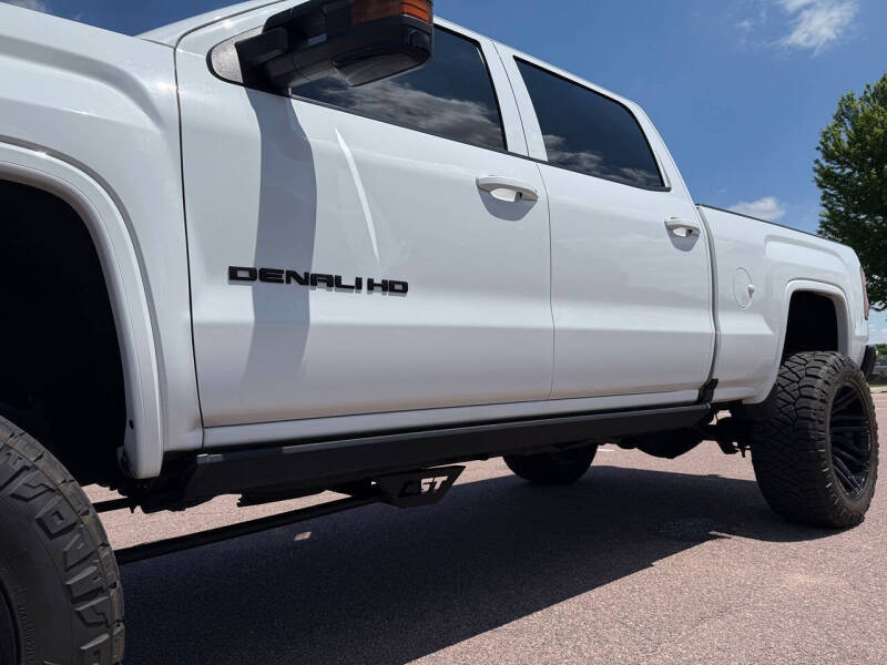 2017 GMC Sierra 3500HD Denali
