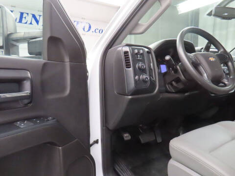 2022 Chevrolet Silverado 5500HD