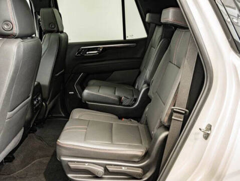 2025 Chevrolet Tahoe RST