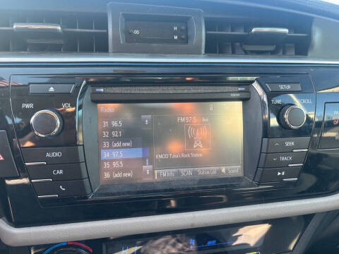 2015 Toyota Corolla LE