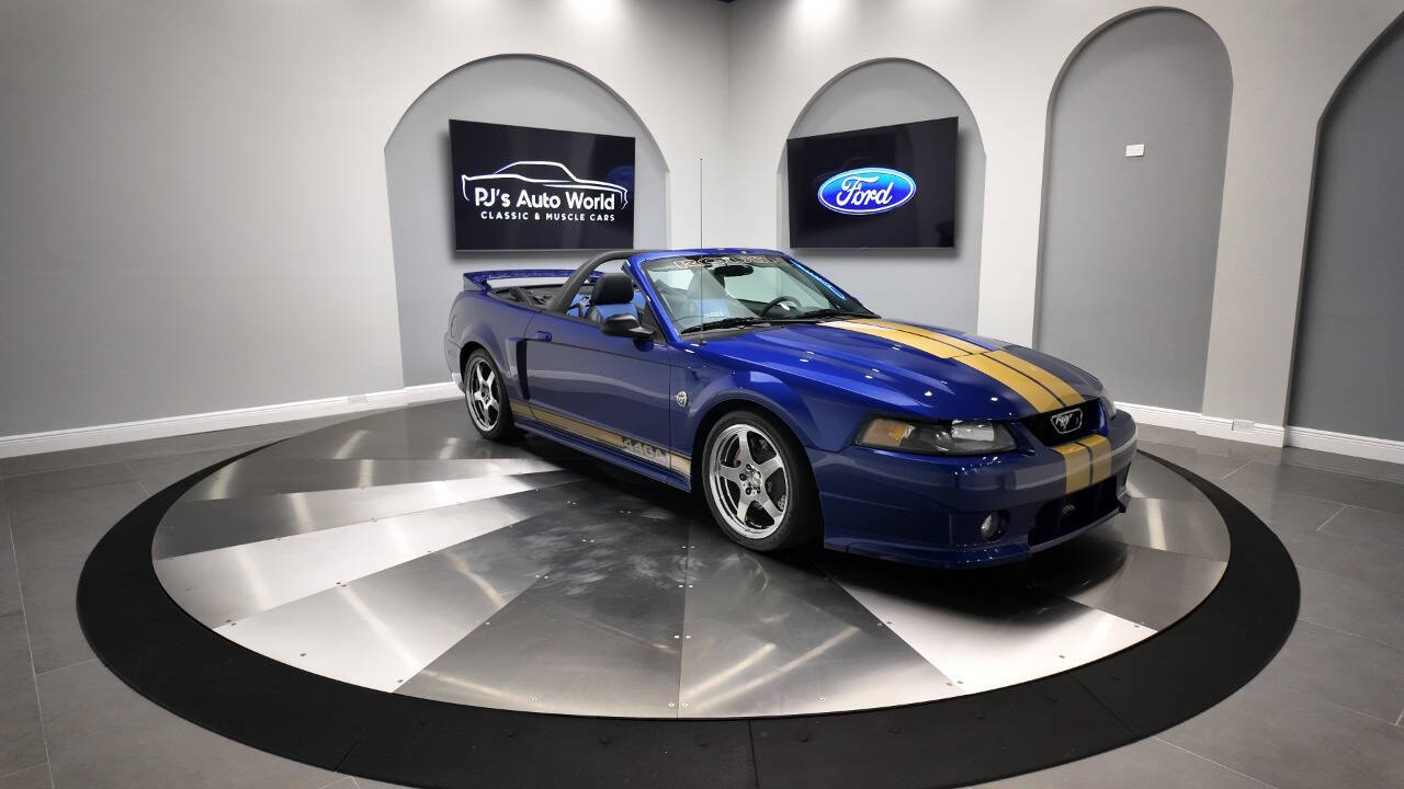 2004 Ford Mustang 5