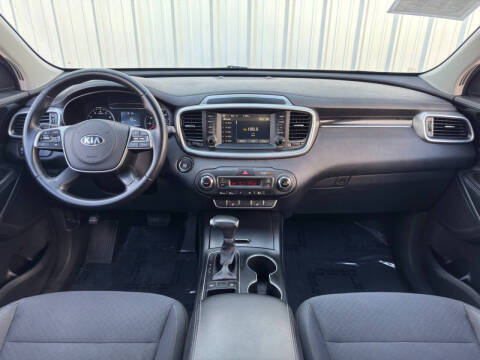 2020 Kia Sorento S V6