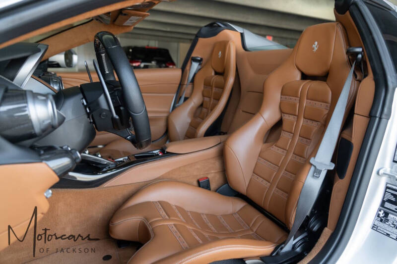 2022 Ferrari 812 GTS