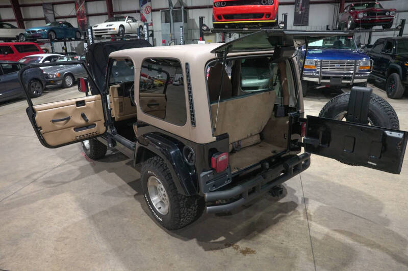 2002 Jeep Wrangler Sahara