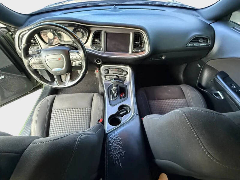 2020 Dodge Challenger SXT