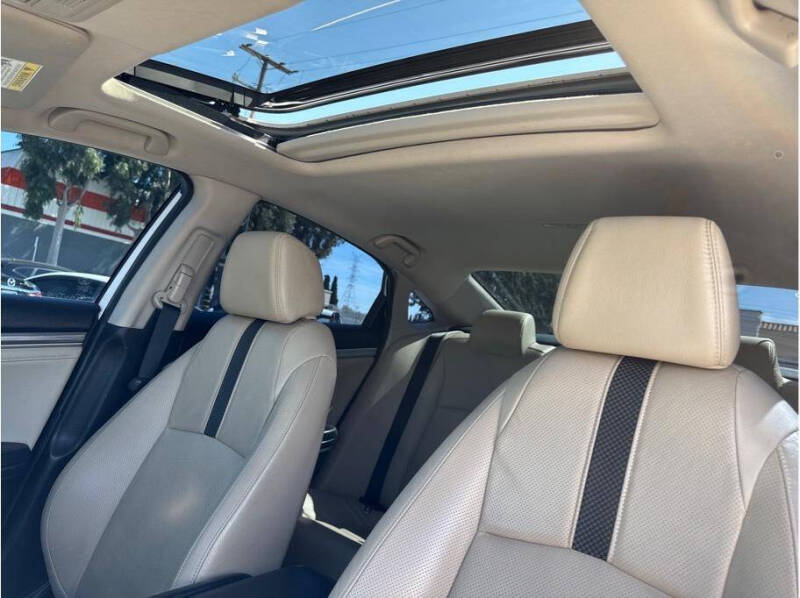 2021 Honda Civic EX-L