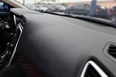 2016 Nissan Maxima Platinum