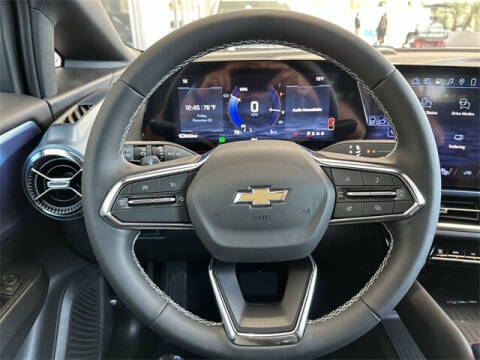 2026 Chevrolet Equinox EV LT 2