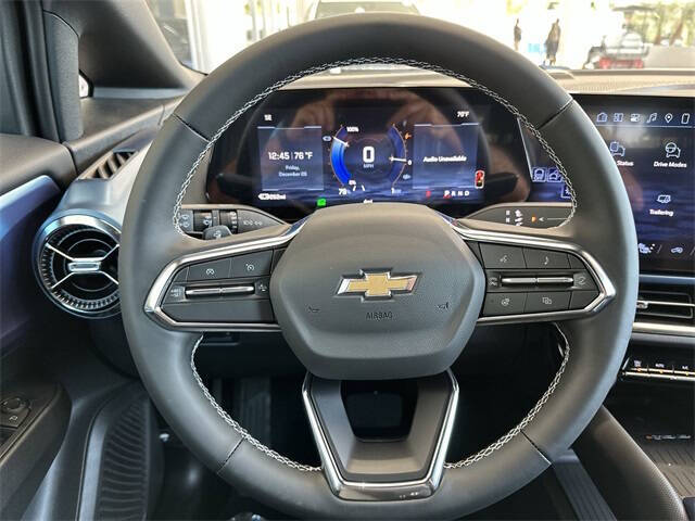 2026 Chevrolet Equinox EV LT 2