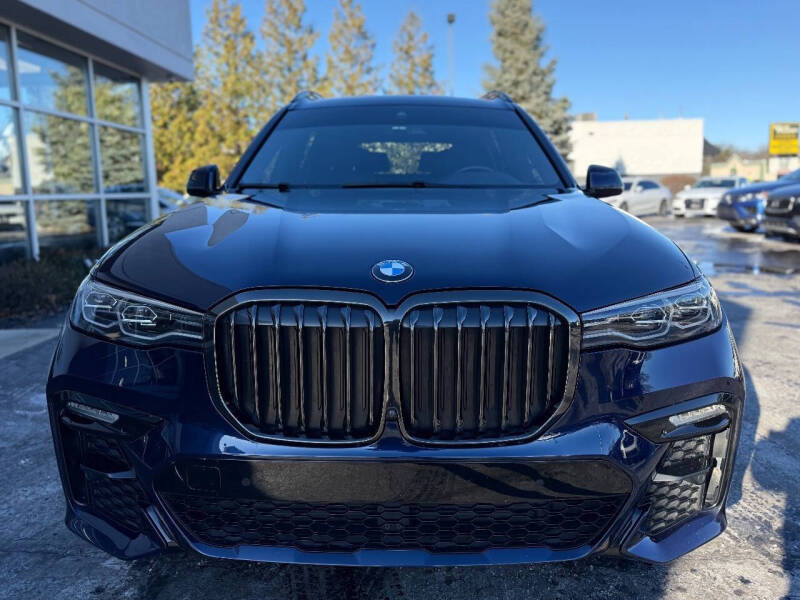 2022 BMW X7 xDrive40i