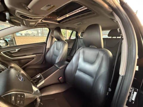 2015 Volvo V60 T5 Drive-E Premier