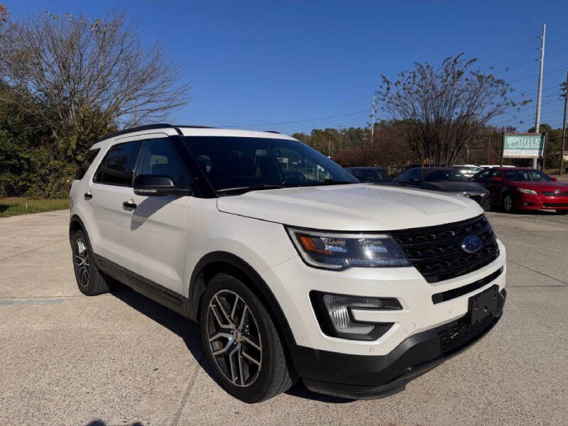 2016 Ford Explorer Sport photo 1