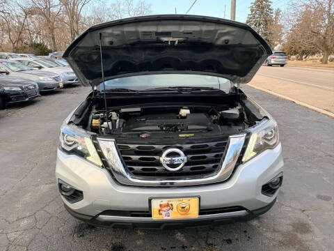 2017 Nissan Pathfinder