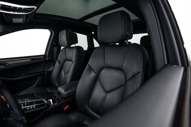 2021 Porsche Macan