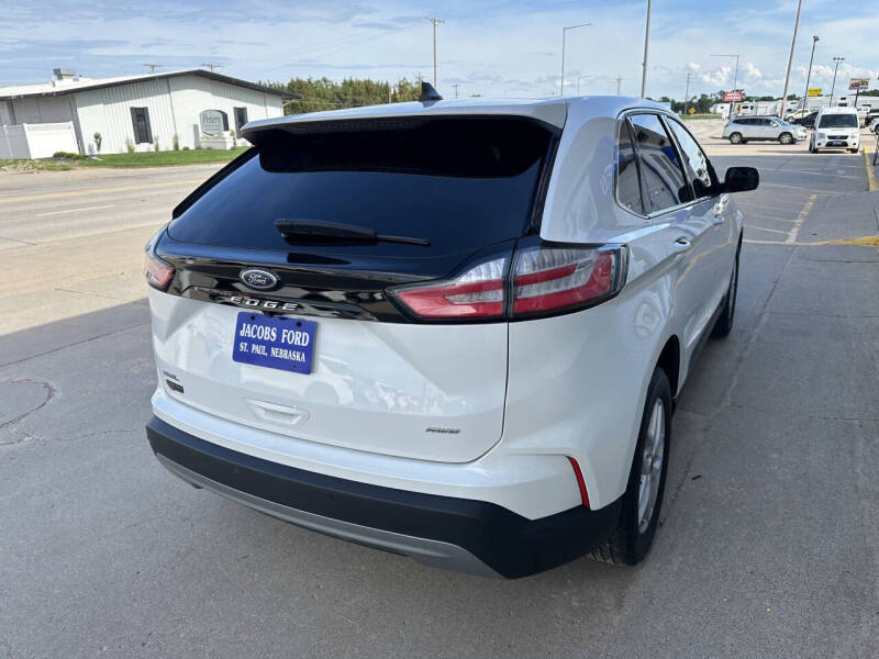 2023 Ford Edge SEL AWD's photo
