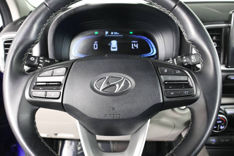 2024 Hyundai Venue SEL