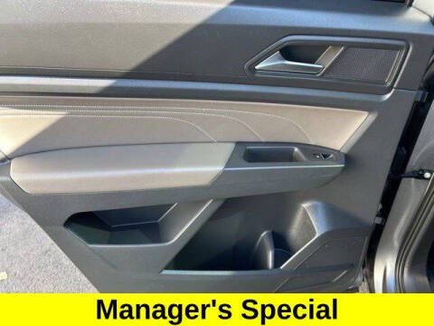 2022 Volkswagen Atlas Cross Sport SE 4Motion