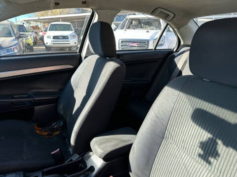 2015 Mitsubishi Lancer ES