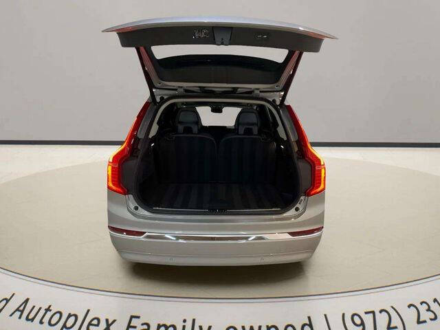 2025 Volvo XC90 B5 Core Bright Theme