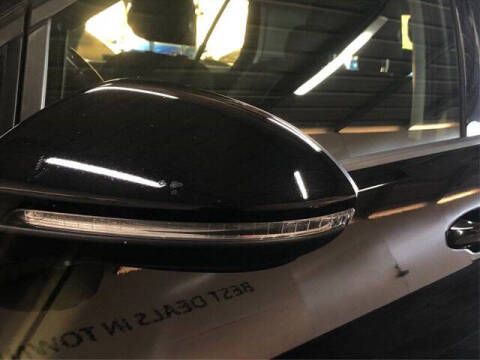 2017 Volkswagen e-Golf SE