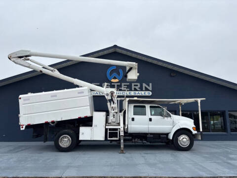 2000 Ford F-750