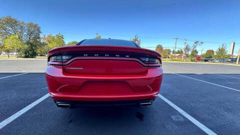 2019 Dodge Charger SXT