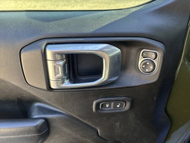 2022 Jeep Gladiator Willys