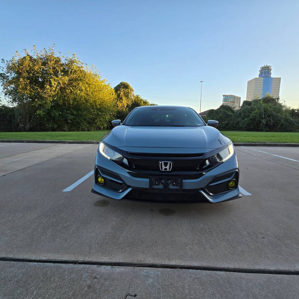 2021 Honda Civic for sale at MOTOR VILLAGE LLC in Houston, TX