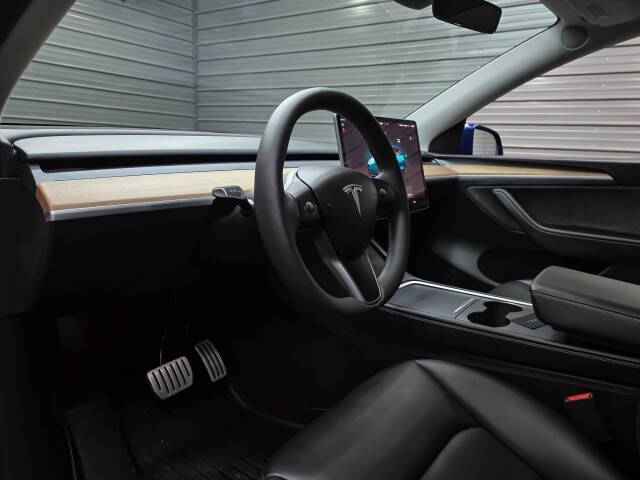 2024 Tesla Model Y Performance