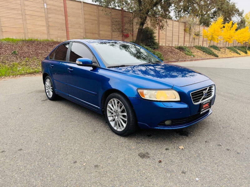 2010 Volvo S40 2.4i