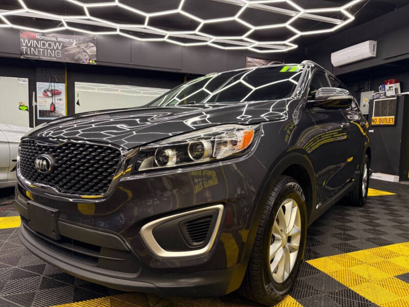 2017 Kia Sorento LX