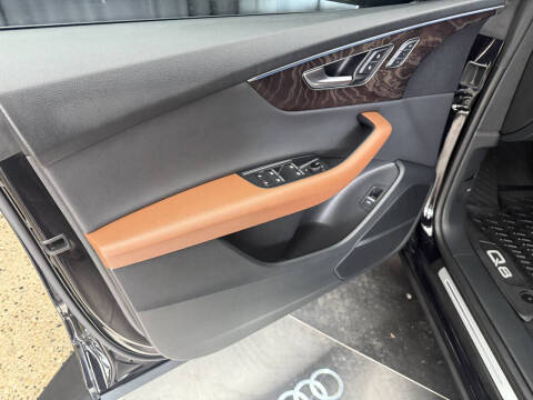 2019 Audi Q8 quattro Premium Plus 55 TFSI